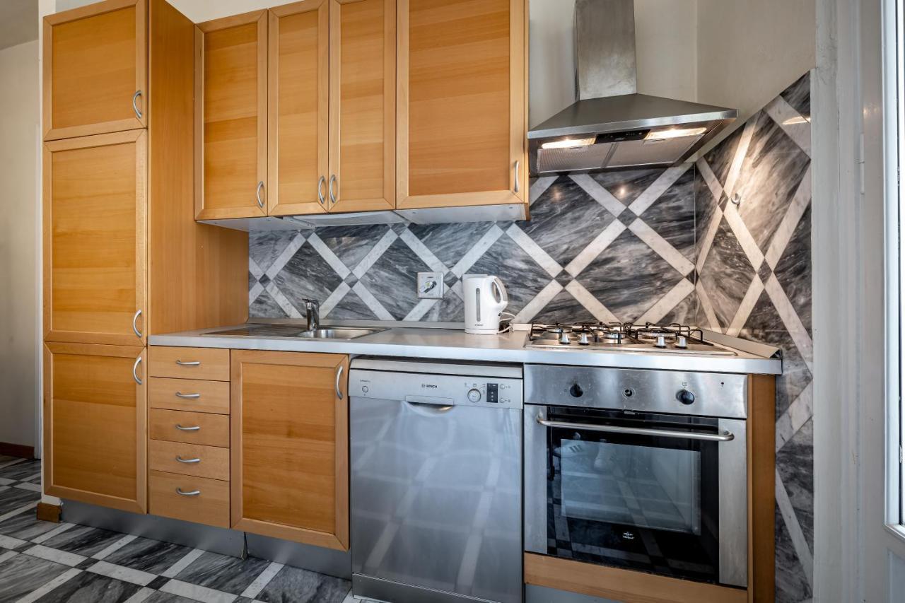 Yid D'Azeglio Luxury Apartment With Parking Флоренция Экстерьер фото